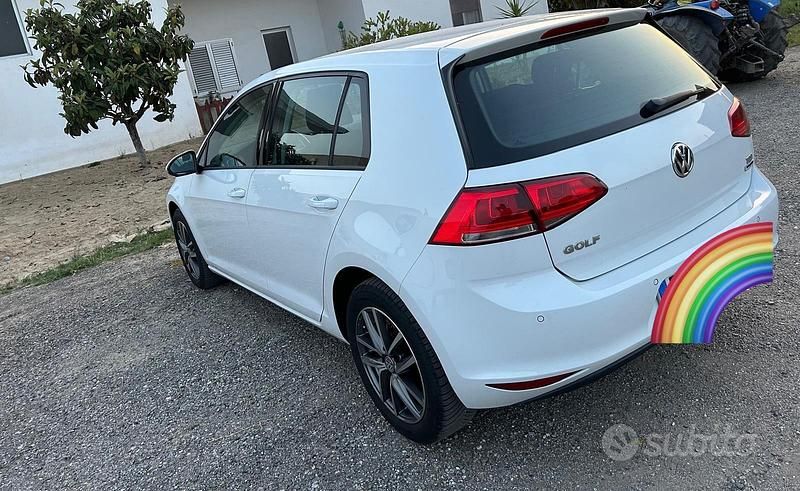Usata VW Golf VII 110 CV (80 kW) 2015 Bianco Berlina