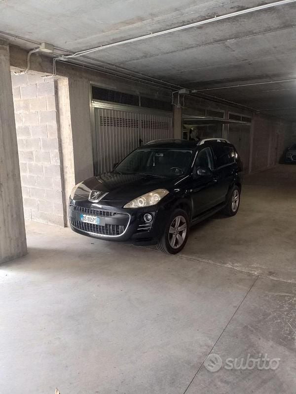 Nero Usata 2008 Peugeot 4007 SUV | 3150 € (Buon prezzo) - Immagine 1/3