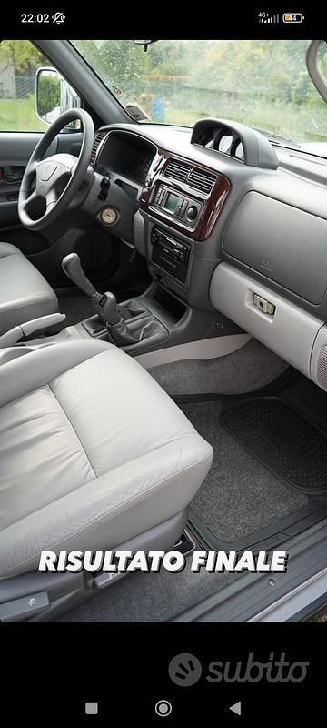 Usata Mitsubishi Pajero 115 CV (84 kW) 2004 Grigio SUV