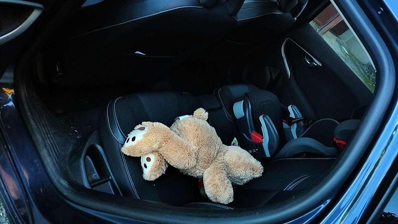 Usata Volvo V40 Kinetic 120 CV (88 kW) 2018 Berlina