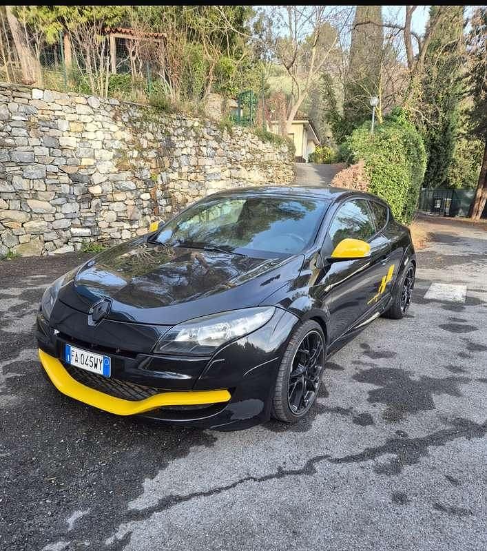 Usata Renault Mégane III R.S. 250 CV (183 kW) 2010 Nero Berlina