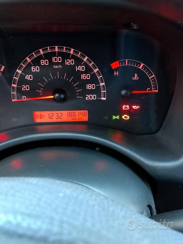 Usata Fiat Punto 2005 Berlina