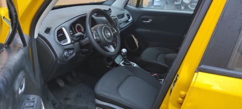 Usato 2018 Jeep Renegade 1.4 Benzin 140 CV (9.900 €)