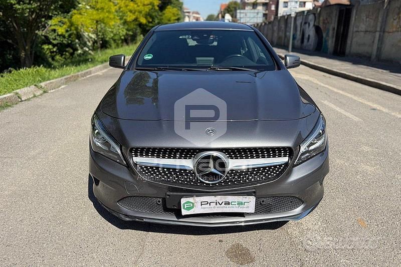 Usata Mercedes CLA180 Shooting Brake 136 CV (100 kW) 2019 Grigio Station wagon