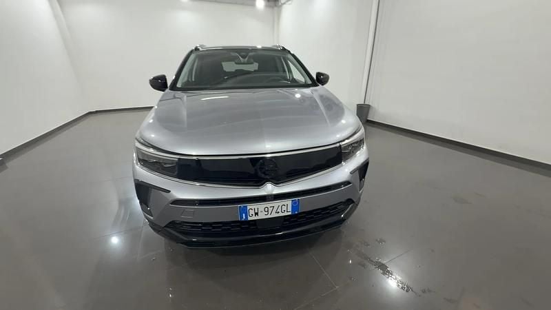 Usata Opel Grandland X S 131 CV (96 kW) 2024 Kontrast grey SUV