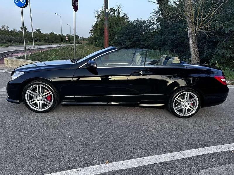 Usata Mercedes E350 Avantgarde 272 CV (200 kW) 2012 Cabrio