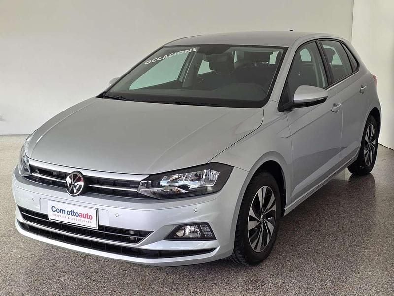 Usata VW Polo Comfortline 95 CV (69 kW) 2021 Grigio Berlina