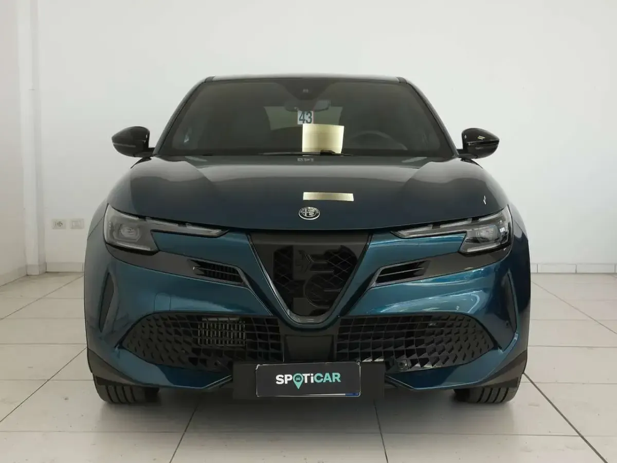 Usata Alfa Romeo GT Junior Edizione Speciale 136 CV (100 kW) 2024 Blu/azzurro SUV