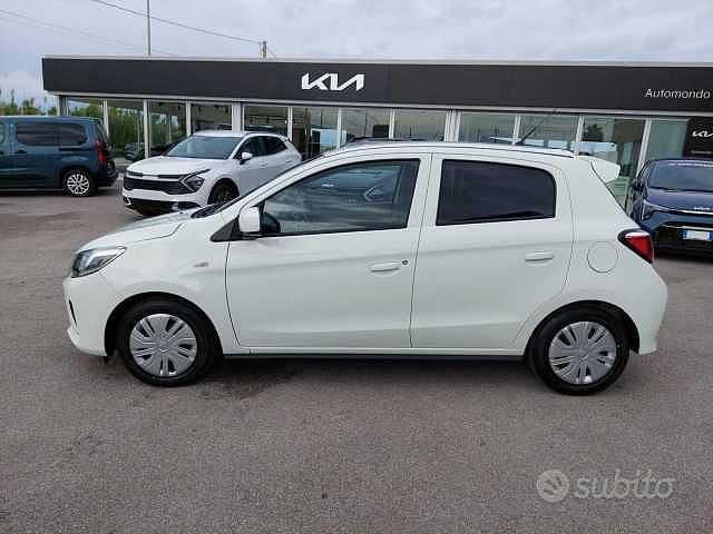 Usata Mitsubishi Space Star Invite 71 CV (52 kW) 2023 Bianco Utilitaria