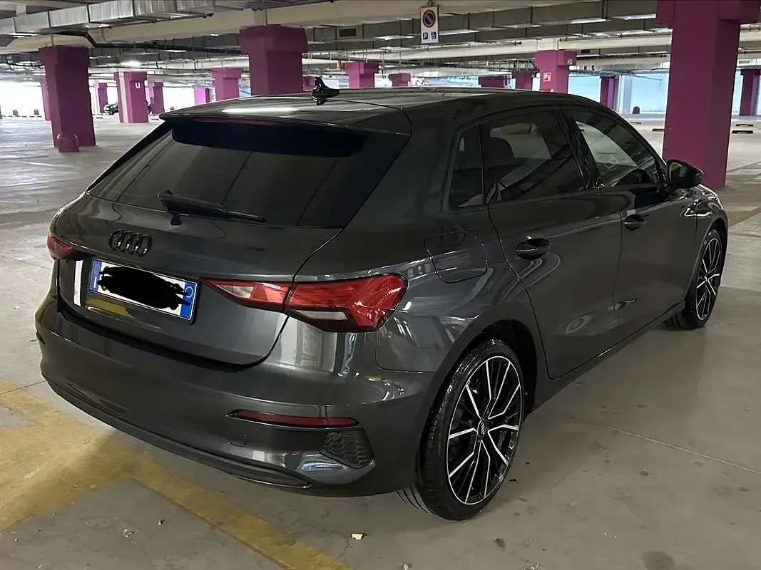 Usata Audi A3 S-Line 116 CV (85 kW) 2022 Berlina