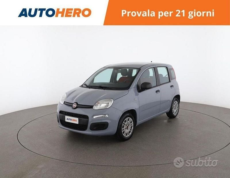Grigio Usata 2019 Fiat Panda Easy Utilitaria | 7899 € (Buon prezzo) - Immagine 1/4