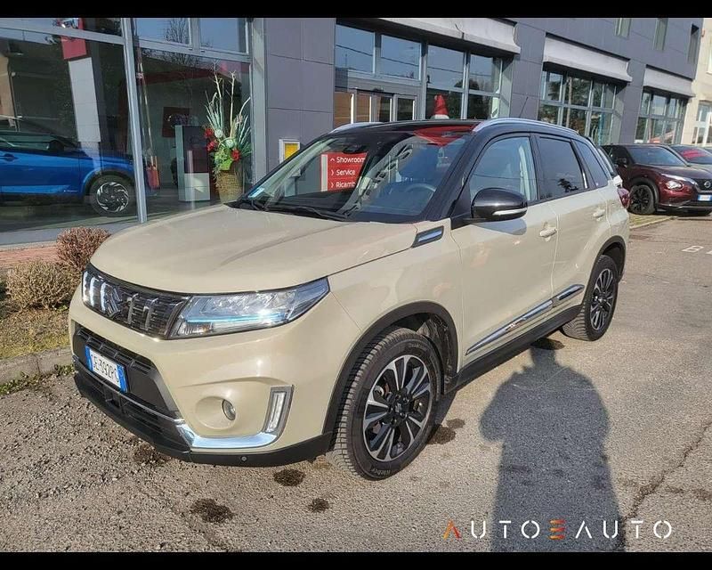 Beige Usata 2021 Suzuki Vitara SUV | 18.700 € (Buon prezzo) - Immagine 1/4