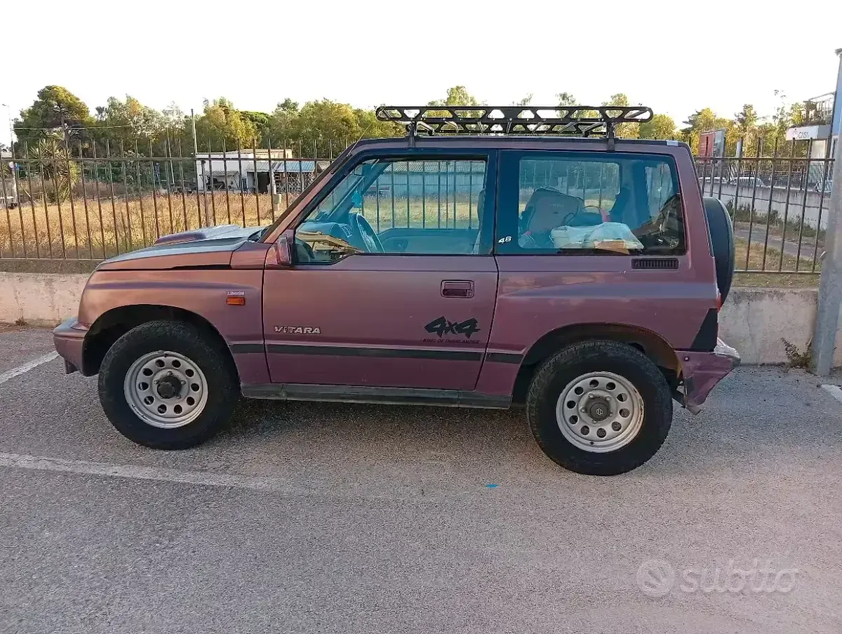 Usata Suzuki Vitara 75 CV (55 kW) 1999 Viola SUV