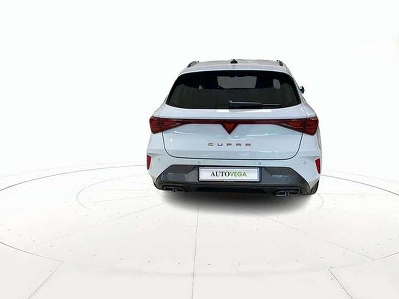 Usata Cupra Leon 150 CV (110 kW) 2025 Bianco / pastello Station wagon