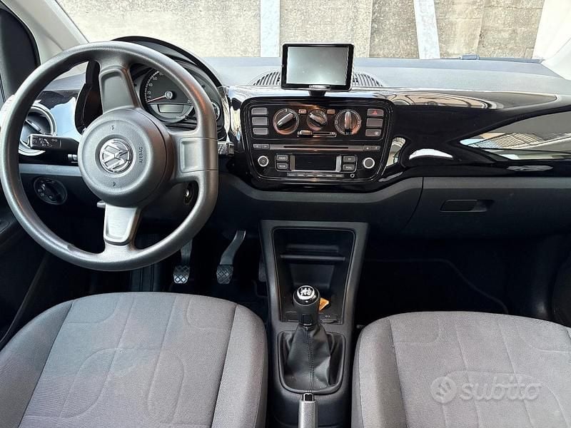 Usata VW up! 60 CV (44 kW) 2016 Grigio Utilitaria