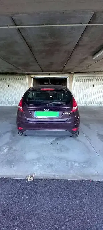 Usata Ford Fiesta 95 CV (69 kW) 2010 Berlina