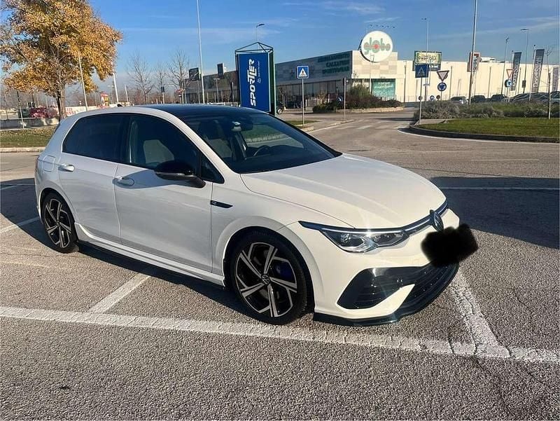 Usata VW Golf VIII R 320 CV (235 kW) 2022 Bianco