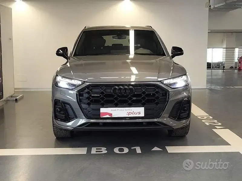 Usata Audi Q5 Ambiente 204 CV (150 kW) 2024 Grigio SUV