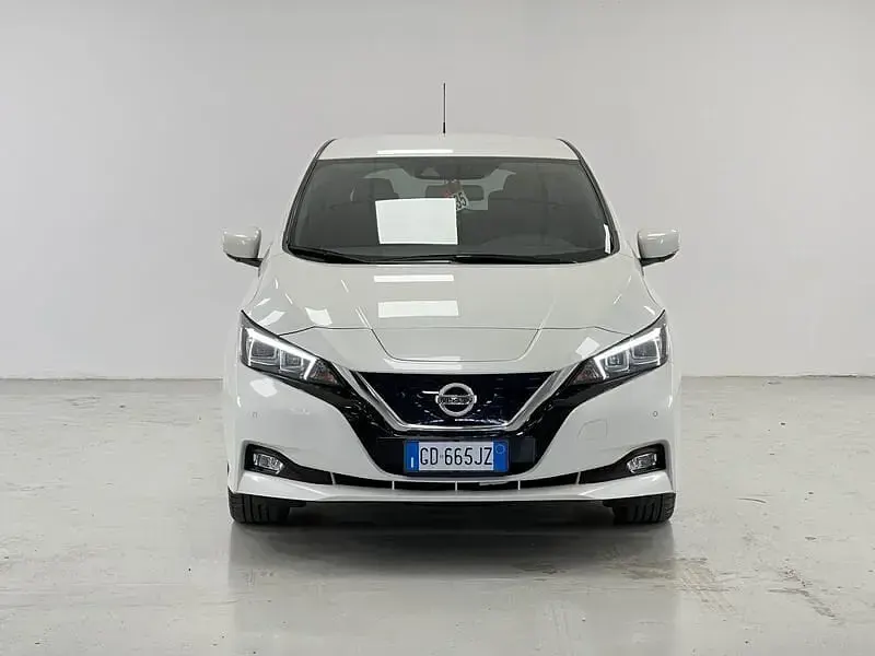 Usata Nissan Leaf 110 kW (150 CV) 2020 Bianco Utilitaria