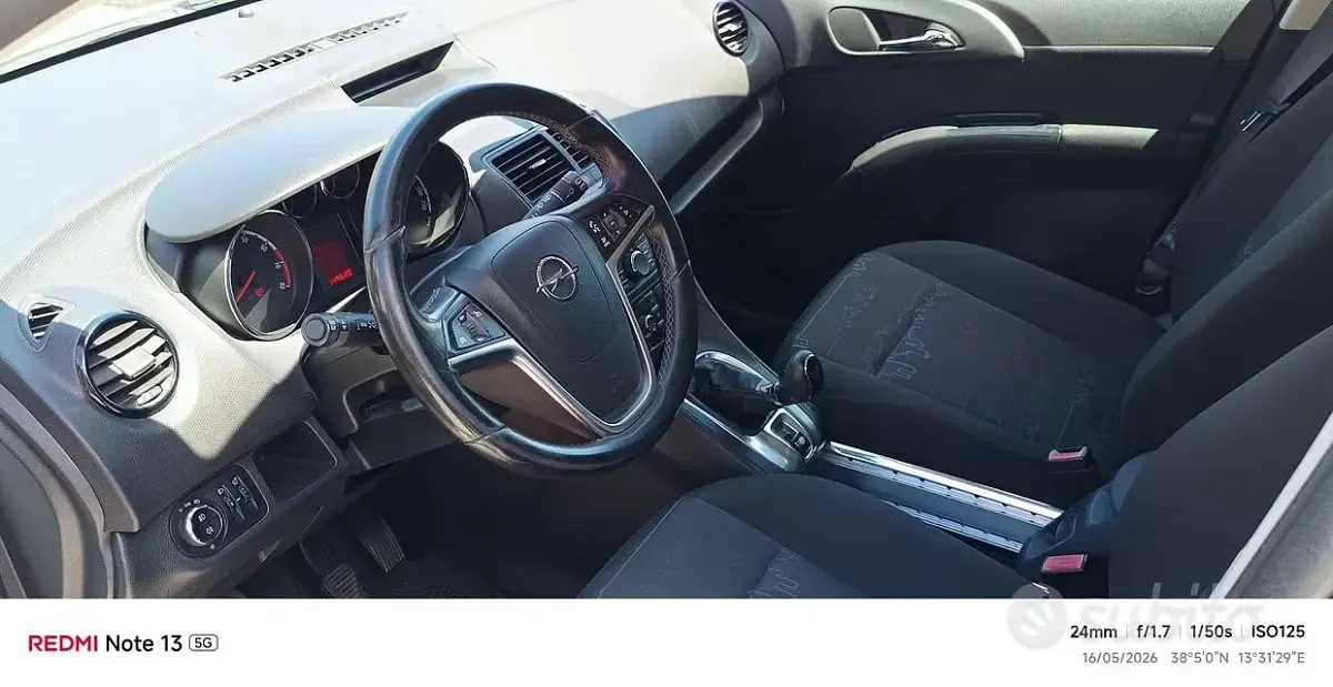 Usata Opel Meriva 101 CV (74 kW) 2012 Grigio Monovolume