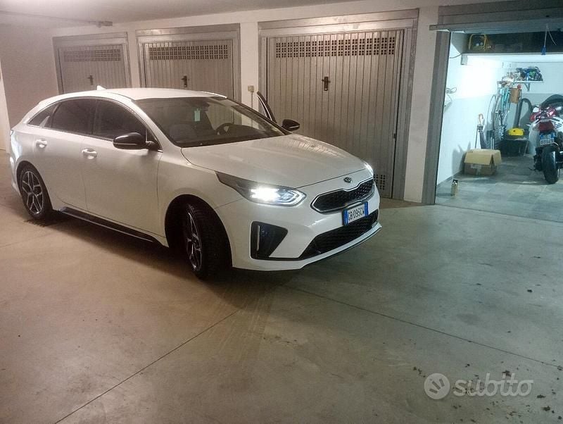 Usata Kia ProCeed GT-Line 136 CV (100 kW) 2020 Bianco Station wagon
