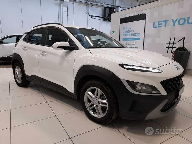 Begagnad Hyundai Kona Style 120 HK (88 kW) 2021 Vit SUV