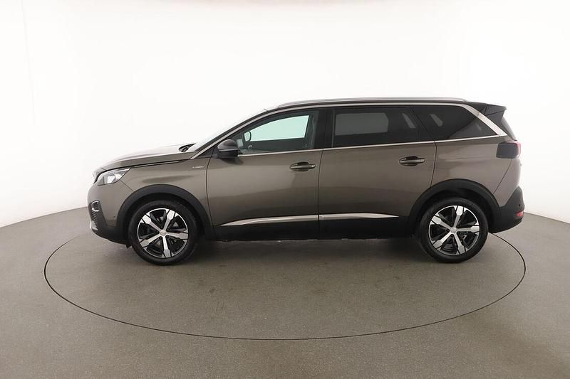 Usata Peugeot 5008 GT-line 120 CV (88 kW) 2017 Verde SUV