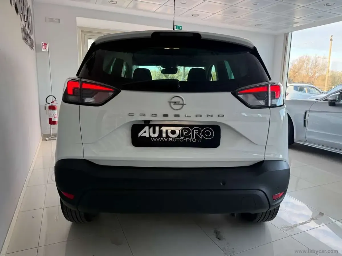 Usata Opel Crossland Edition 83 CV (61 kW) 2021 Bianco SUV