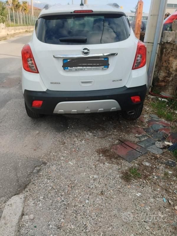 Usata Opel Mokka 140 CV (102 kW) 2014 Bianco SUV