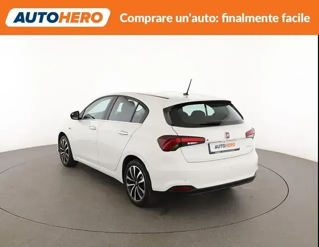 Usata Fiat Tipo Lounge 120 CV (88 kW) 2019 Bianco Berlina