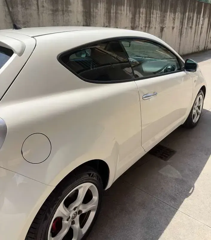 Usata Alfa Romeo MiTo 95 CV (69 kW) 2018 Bianco Utilitaria