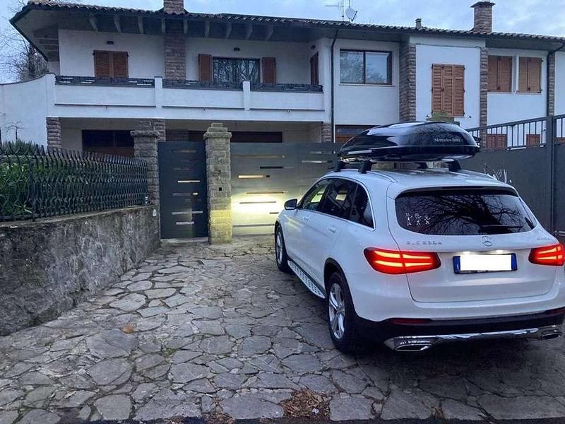 Usata Mercedes GLC220 170 CV (125 kW) 2016 Bianco SUV