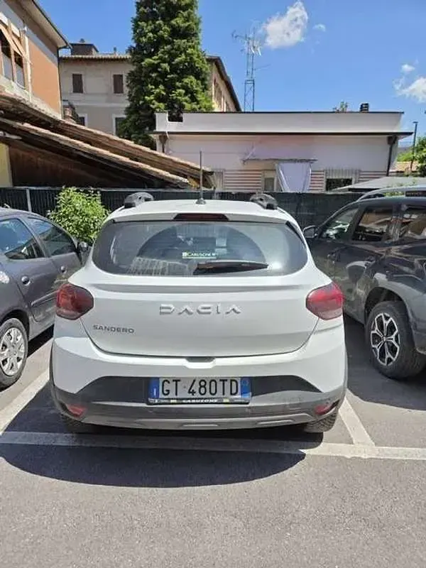 Usata Dacia Sandero Expression 101 CV (74 kW) 2024 Bianco Berlina