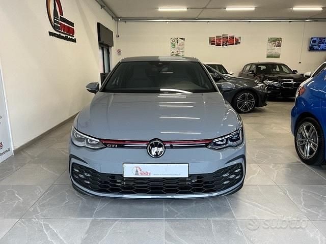 Usata VW Golf GTI 245 CV (180 kW) 2023 Grigio Berlina