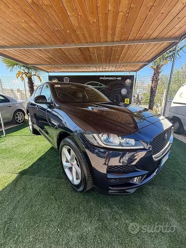 Usata Jaguar F-Pace Pure 180 CV (132 kW) 2016 Blu SUV