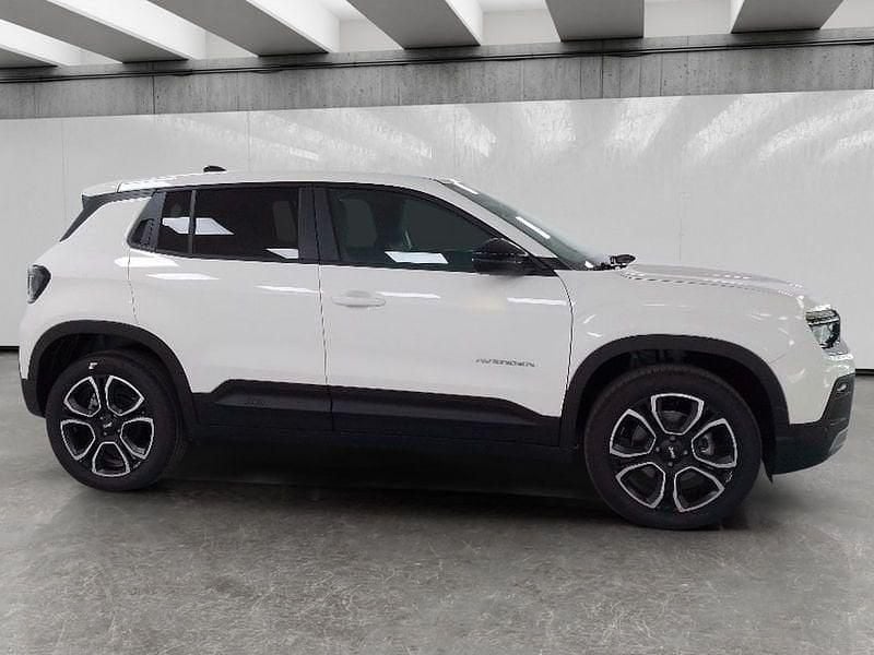 Nuova Jeep Avenger Summit 110 CV (80 kW) 2025 Bianco SUV