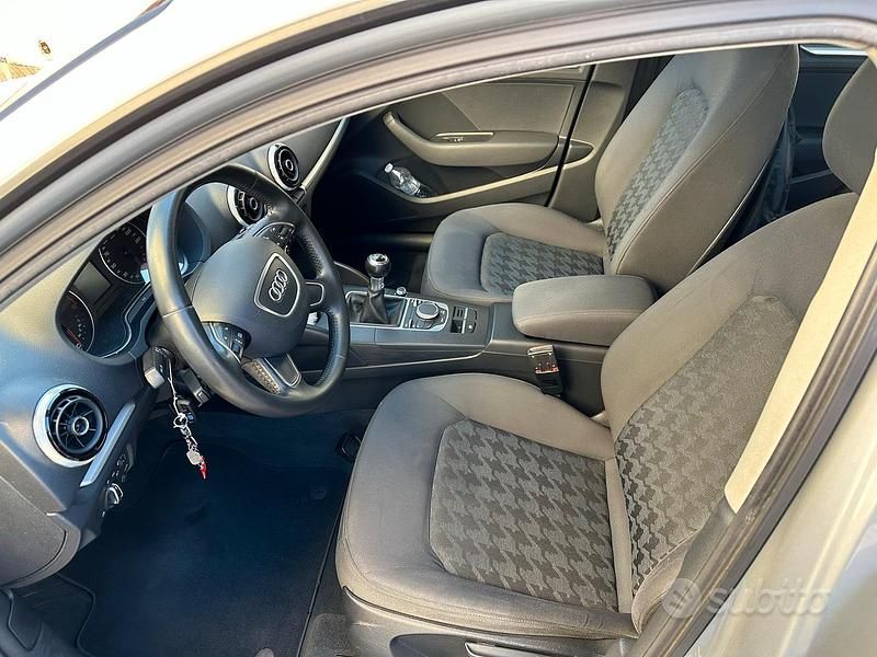 Usata Audi A3 2013 Grigio Berlina