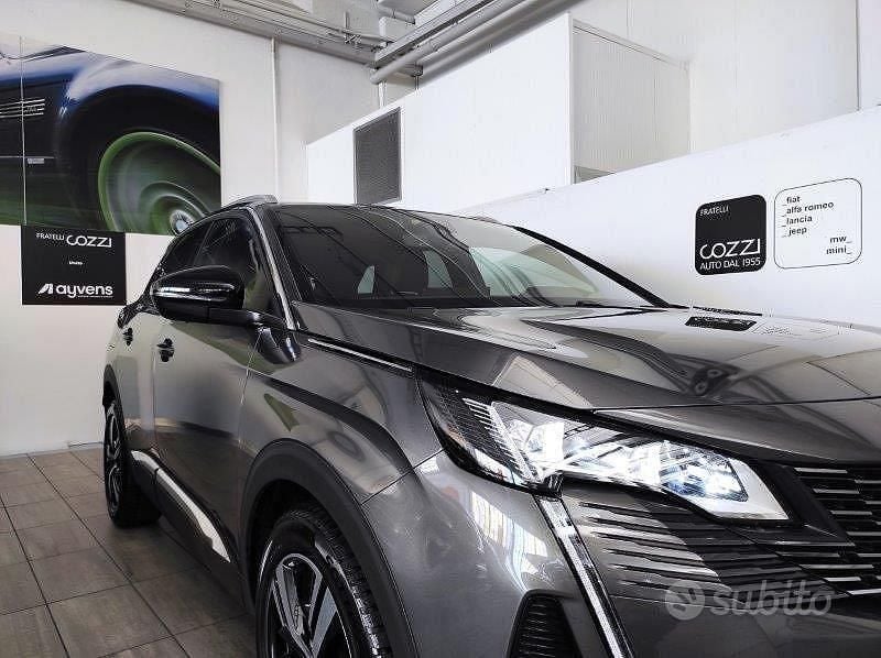 Usata Peugeot 3008 GT 131 CV (96 kW) 2022 Grigio SUV