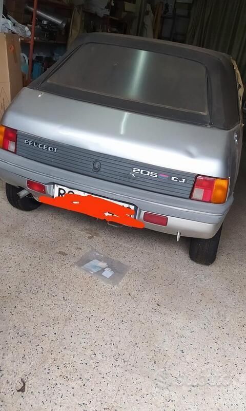 Usata 1990 Peugeot 205 Cabrio | 6000 € - Immagine 1/3