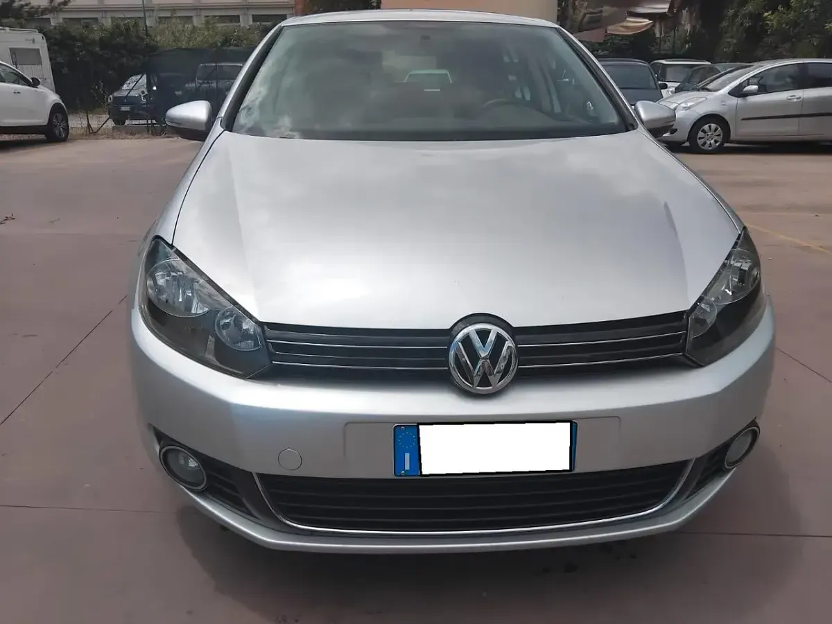 Usata VW Golf VI 160 CV (117 kW) 2010 Argento Utilitaria