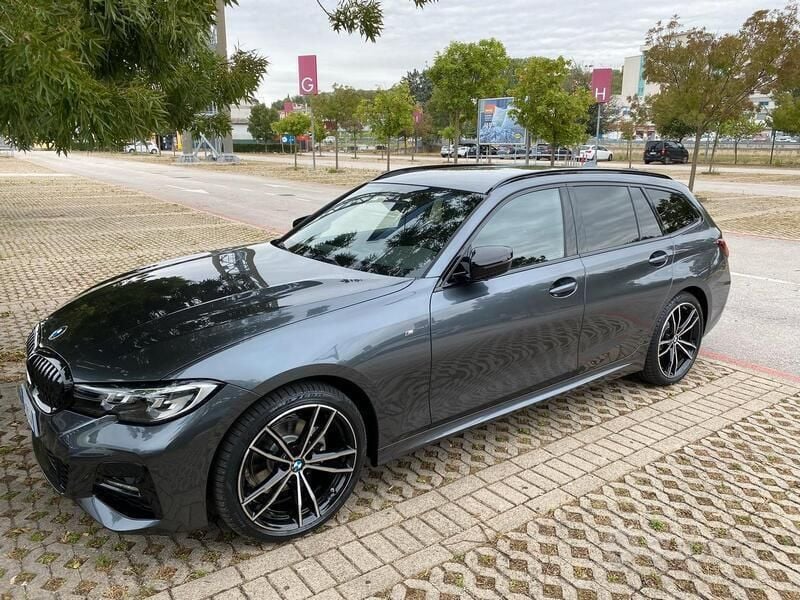 Usata 2021 BMW 320 M Sport Station wagon | 29.500 € (Molto cara) - Immagine 1/4