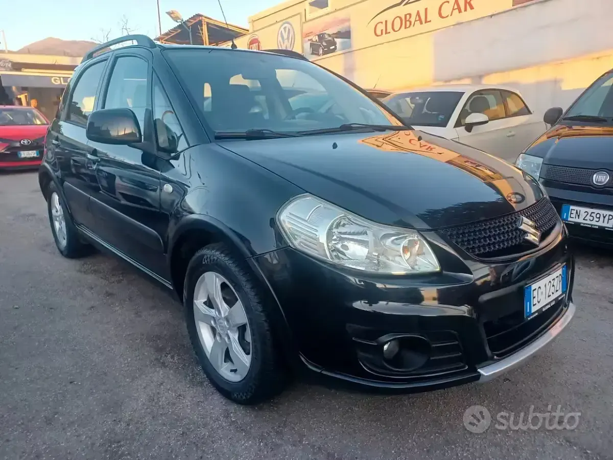 Usata Suzuki SX4 111 CV (81 kW) 2010 Nero Berlina