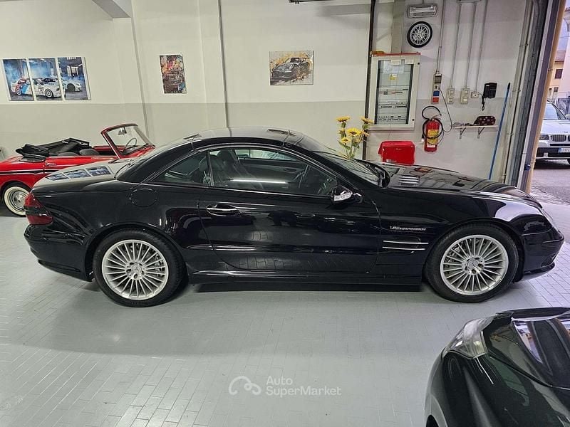 Usata Mercedes SL55 AMG AMG 476 CV (350 kW) 2002 Nero met. brillantinato Cabrio