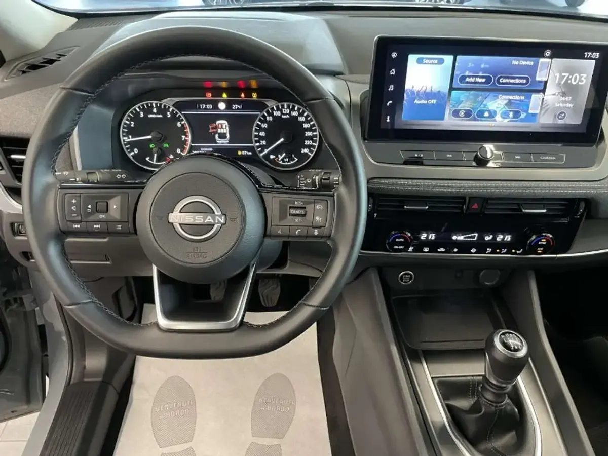 Usata Nissan Qashqai Acenta 140 CV (102 kW) 2025 Grigio SUV