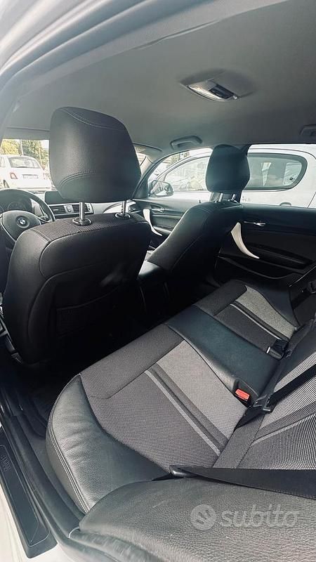 Usata BMW 118 Urban Line 116 CV (85 kW) 2015 Bianco Utilitaria