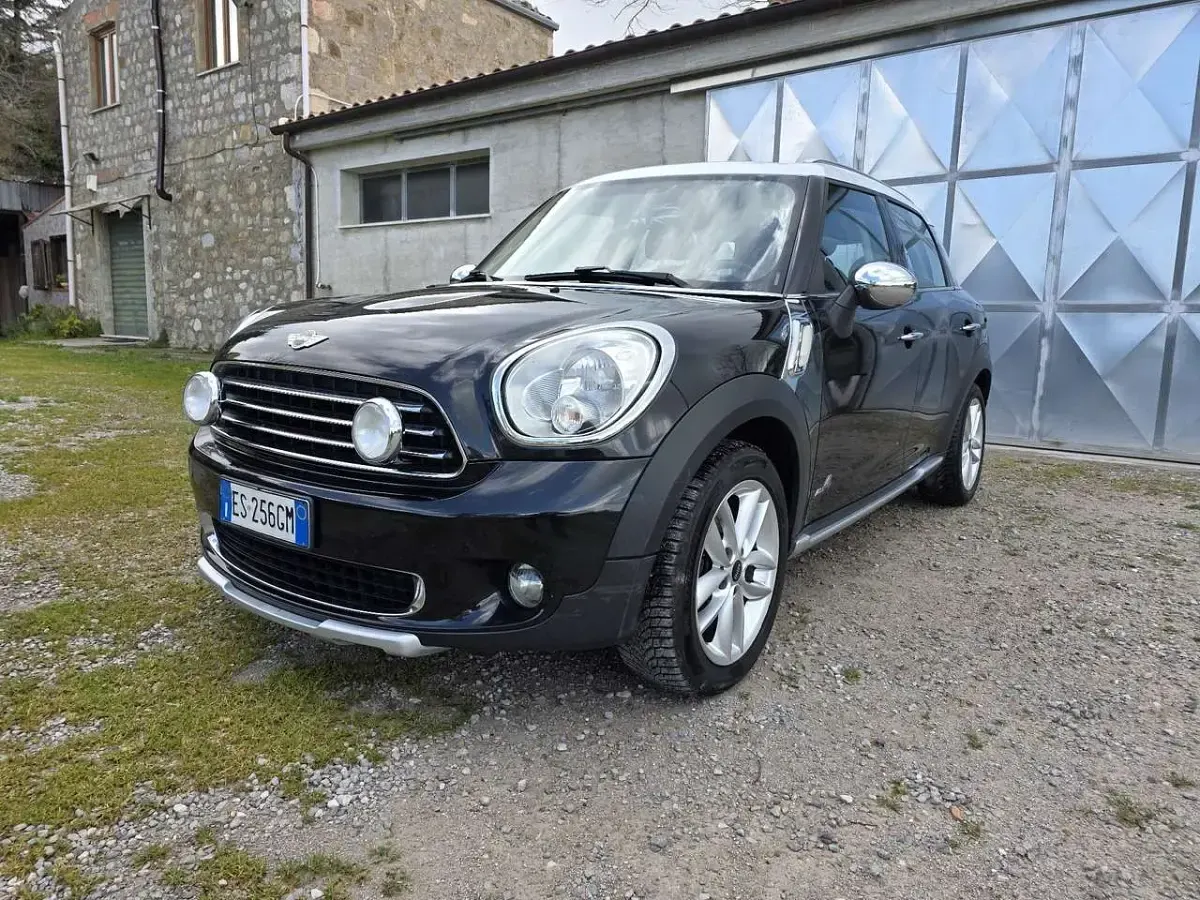 Usata Mini Cooper D Countryman 111 CV (81 kW) 2013 Nero SUV