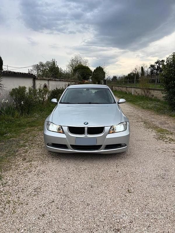 Usata BMW 320 2007 Grigio Berlina