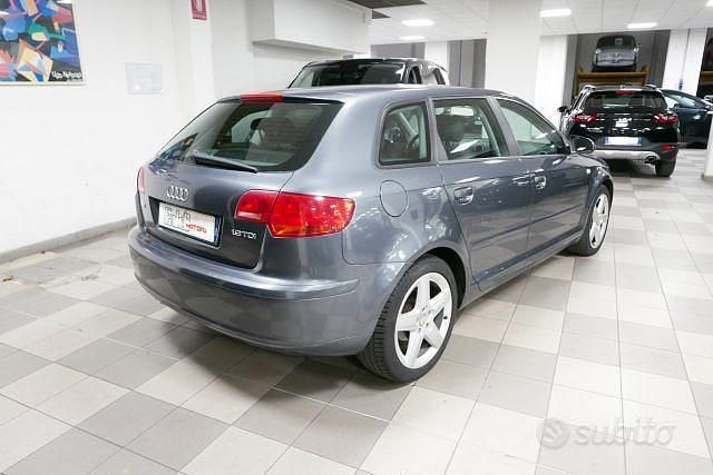 Usata Audi A3 Ambition 105 CV (77 kW) 2006 Antracite Berlina