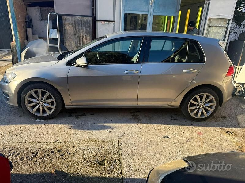Usata VW Golf VII Comfortline 110 CV (80 kW) 2013 Berlina