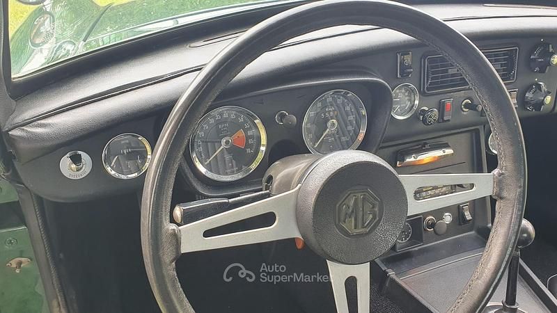 Usata MG B GT 95 CV (69 kW) 1972 Verde Coupé